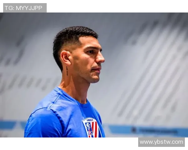 足球界扎小辫子的球星是谁 他为何选择这一独特发型的背后原因解析 足球界扎小辫子的球星是谁 他为何选择这一独特发型的背后原因解析